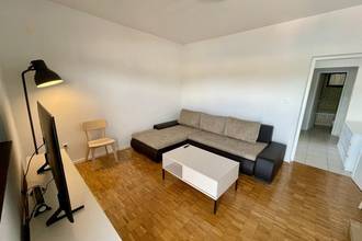 Thumbnail von Three renovated residential units with sea view