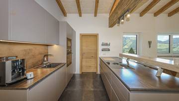 Thumbnail von High-quality two-family house in an unobstructed view location