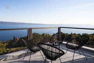 Thumbnail von Unique villa with pool and sea view, Omis Riviera