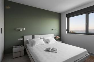 Thumbnail von Unique villa with pool and sea view, Omis Riviera