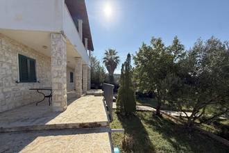 Thumbnail von House with sea view and two separate apartments, garden