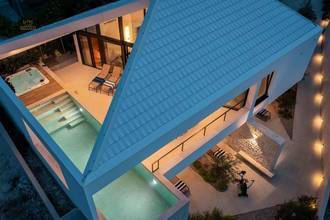 Thumbnail von Modern villa with sea view, swimming pool, and Jacuzzi