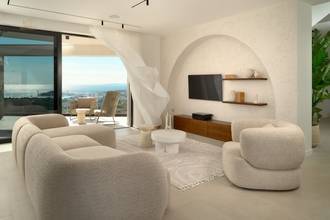 Thumbnail von Modern luxury villa with infinity pool and sea view