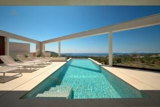 Thumbnail von Modern luxury villa with infinity pool and sea view
