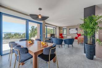 Thumbnail von Modern villa with heated pool, wellness area, and sea view
