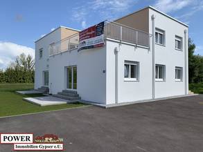 Thumbnail von Garden apartment! Small residential block!