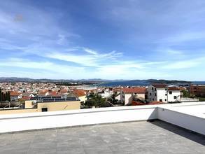 Thumbnail von Newly built apartment with roof terrace and panoramic sea view