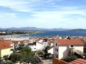 Thumbnail von Newly built apartment with roof terrace and panoramic sea view