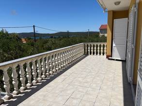 Thumbnail von Family house with sea view and spacious garden
