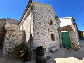 Thumbnail von Two renovated stone houses with courtyard and garden in Nevidjane, Pasman