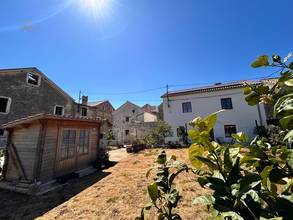 Thumbnail von Two renovated stone houses with courtyard and garden in Nevidjane, Pasman