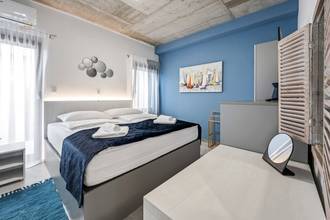 Thumbnail von Modern villa with swimming pool and sea view in the Primosten / Sibenik region