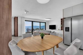 Thumbnail von Luxury apartment in first line to the sea with pool and sea view