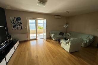 Thumbnail von Stone house in the first row to the sea with garage