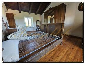 Thumbnail von Immogold Charming country house with panoramic terrace and barbecue area, nestled in the idyllic landscape of Alta Langa