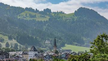 Thumbnail von Maisonette with panoramic view & recreational residence