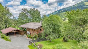 Thumbnail von Tyrolean house with over 3,800 m² of land in an idyllic quiet location