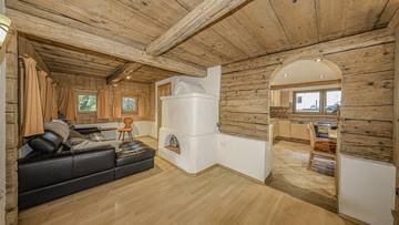 Thumbnail von Tyrolean house with over 3,800 m² of land in an idyllic quiet location