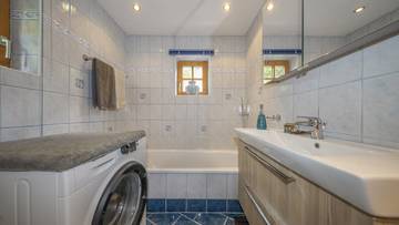 Thumbnail von Tyrolean house with over 3,800 m² of land in an idyllic quiet location