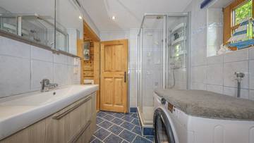 Thumbnail von Tyrolean house with over 3,800 m² of land in an idyllic quiet location