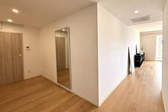 Thumbnail von Modern new-build apartment with sea view and garage in prime location