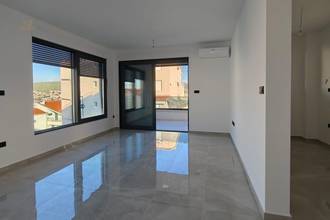 Thumbnail von Comfortable new-build apartment with sea view and parking space