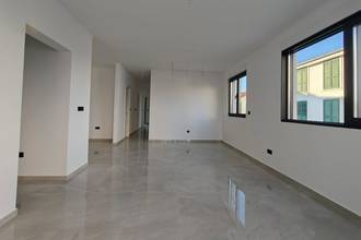 Thumbnail von Ground floor apartment with pool, garden, and sea view