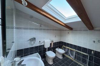 Thumbnail von Semi-detached house with sea view and garden