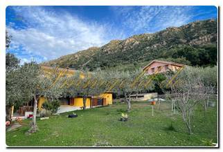 Thumbnail von Immogold Sicily, a huge villa with panoramic views in one of the most beautiful hilly landscapes of Sicily