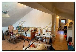 Thumbnail von Immogold Sicily, a huge villa with panoramic views in one of the most beautiful hilly landscapes of Sicily