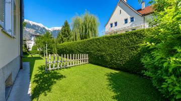 Thumbnail von Charming old building apartment with garden in sunny quiet location