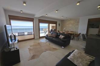 Thumbnail von Modern villa with pool in first row to the sea
