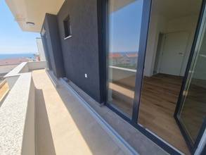 Thumbnail von Modern new-build apartment with sea view