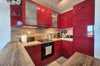 Thumbnail von Spacious apartment with sea view and private parking space