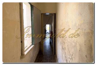 Thumbnail von Immogold Sicily In the city of Augusta, built by Swabians in the 13th century, located in the Syracuse region, a building awaiting complete renovation awaits you.