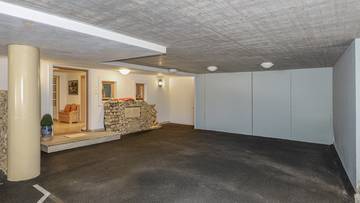 Thumbnail von High-quality corner terraced house in sunny prime quiet location