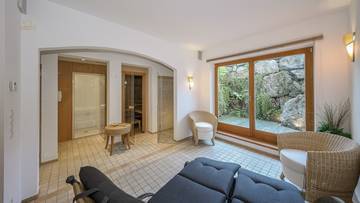Thumbnail von High-quality corner terraced house in sunny prime quiet location