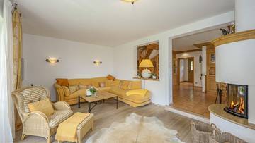 Thumbnail von High-quality corner terraced house in sunny prime quiet location