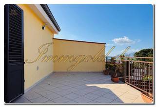 Thumbnail von Immogold Sicily Charming, renovated beach house in Altavilla Milicia near Palermo with magnificent sea views, three terraces, and a secluded garden for relaxation