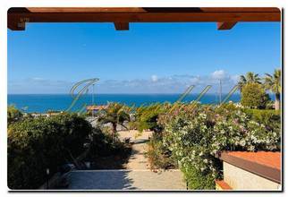 Thumbnail von Immogold Sicily Charming, renovated beach house in Altavilla Milicia near Palermo with magnificent sea views, three terraces, and a secluded garden for relaxation