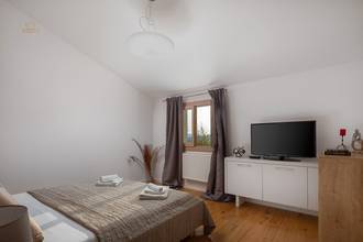 Thumbnail von Mediterranean new build villa with heated pool and panoramic sea view