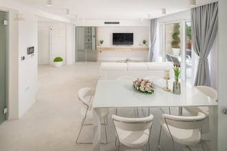 Thumbnail von Authentic luxury villa with sea view and elevator