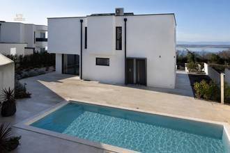 Thumbnail von Modern villa with pool, sea view, and wellness area