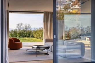 Thumbnail von Modern villa with pool, sea view, and wellness area
