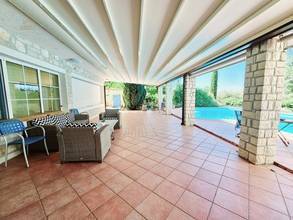 Thumbnail von Mediterranean house with pool and two apartments in a quiet location