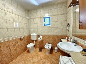 Thumbnail von Mediterranean house with pool and two apartments in a quiet location