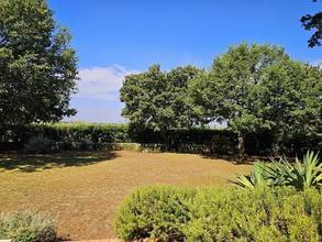 Thumbnail von Mediterranean house with pool and two apartments in a quiet location