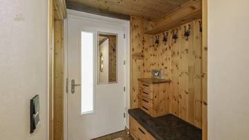 Thumbnail von End-terraced house in sunny quiet location