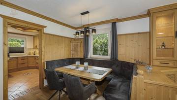 Thumbnail von End-terraced house in sunny quiet location