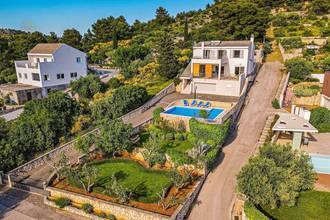 Thumbnail von Mediterranean villa with pool and panoramic sea view, Sibenik region